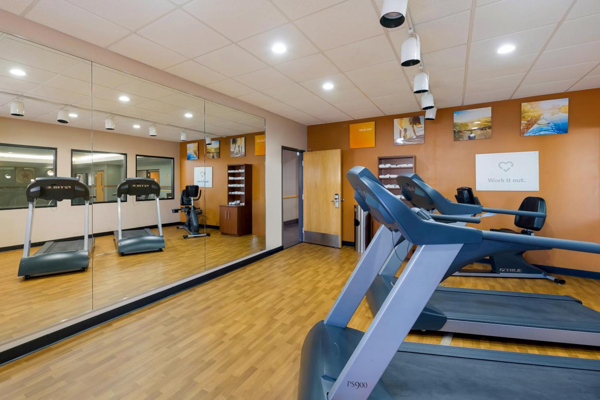 Comfort Suites El Paso West Bagian luar foto